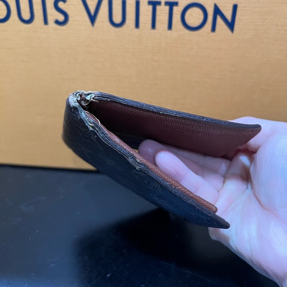 Authentic vintage LV Monogram Men’s wallet. - Picture 3 of 9